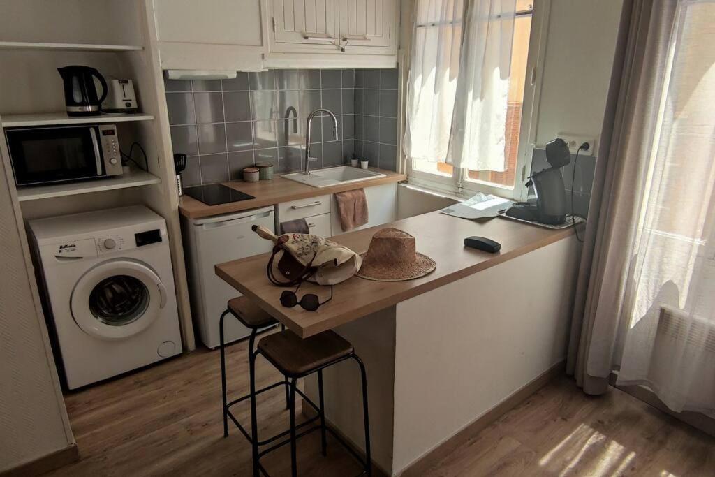 Appart De Charme Plein Centre Apartment La Ciotat Luaran gambar